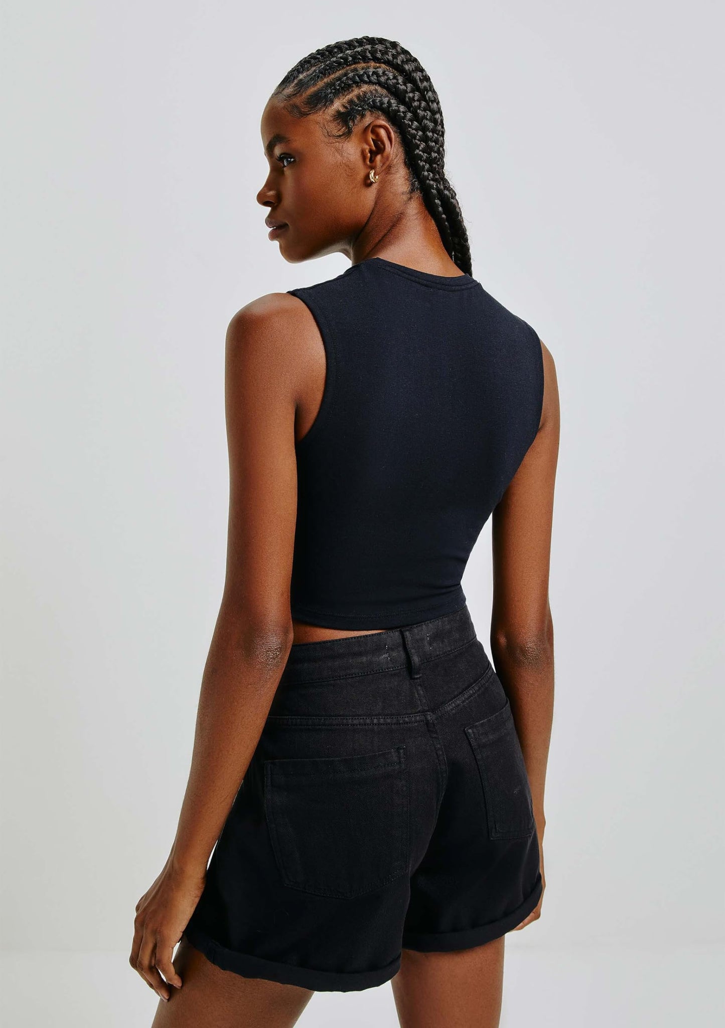 Regata Feminina Cropped Em Malha Com Elastano - Preto P