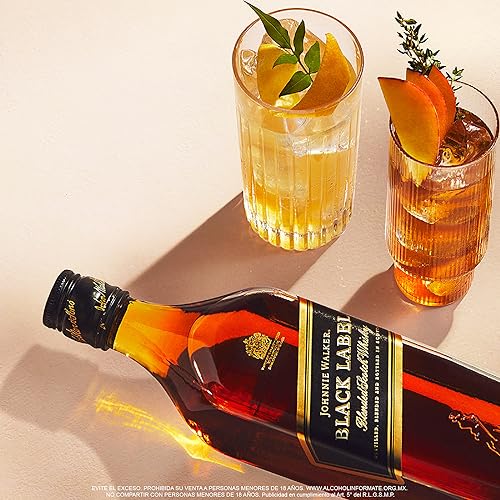 Whisky Escocês Blended Black Label Johnnie Walker Garrafa 750ml